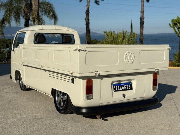 T2 KOMBI PICKUP 